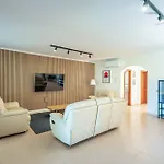 Casa Palapa Villa